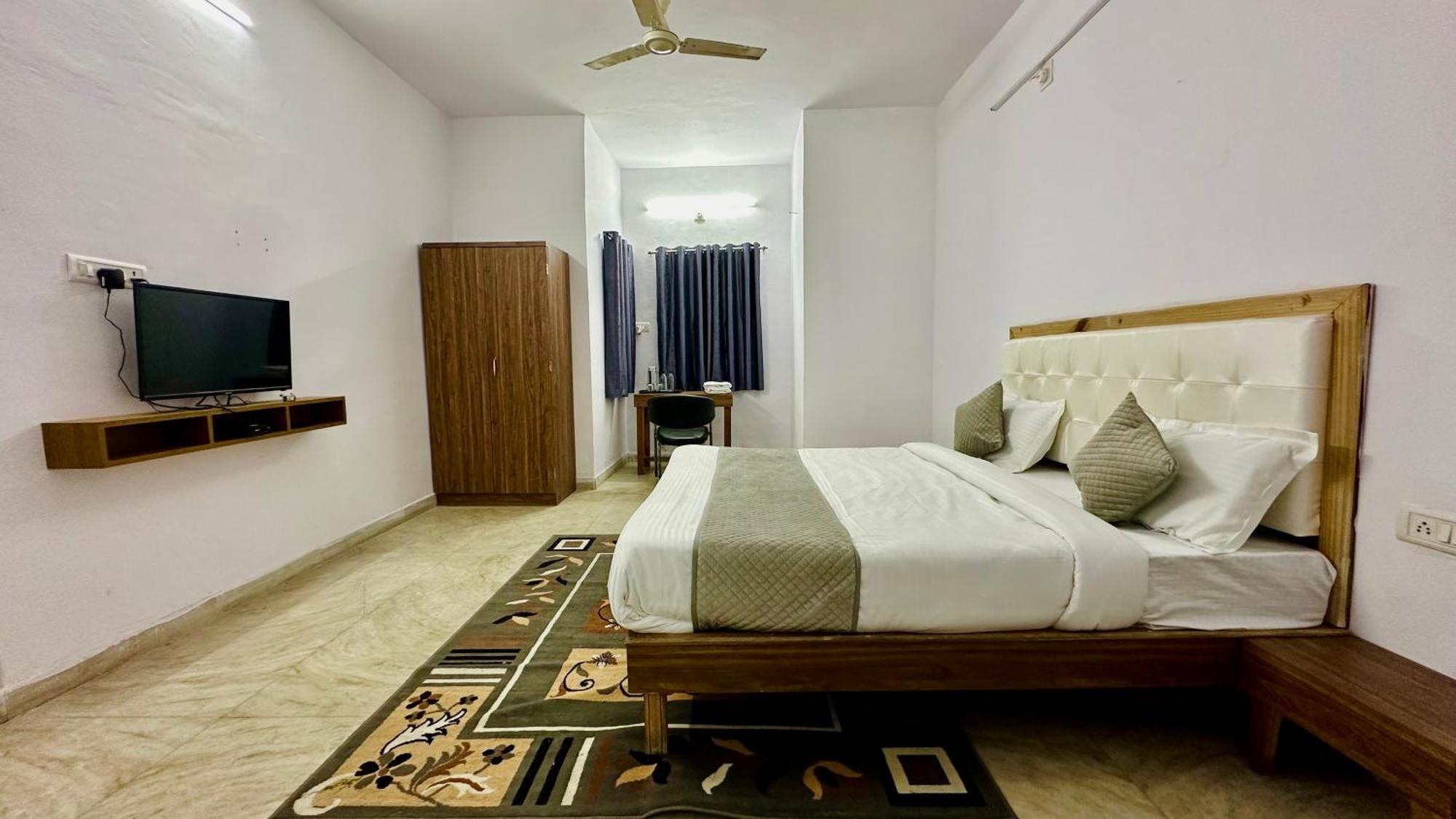 The Burj Resort Luxurious Stay Udajpur Exteriér fotografie