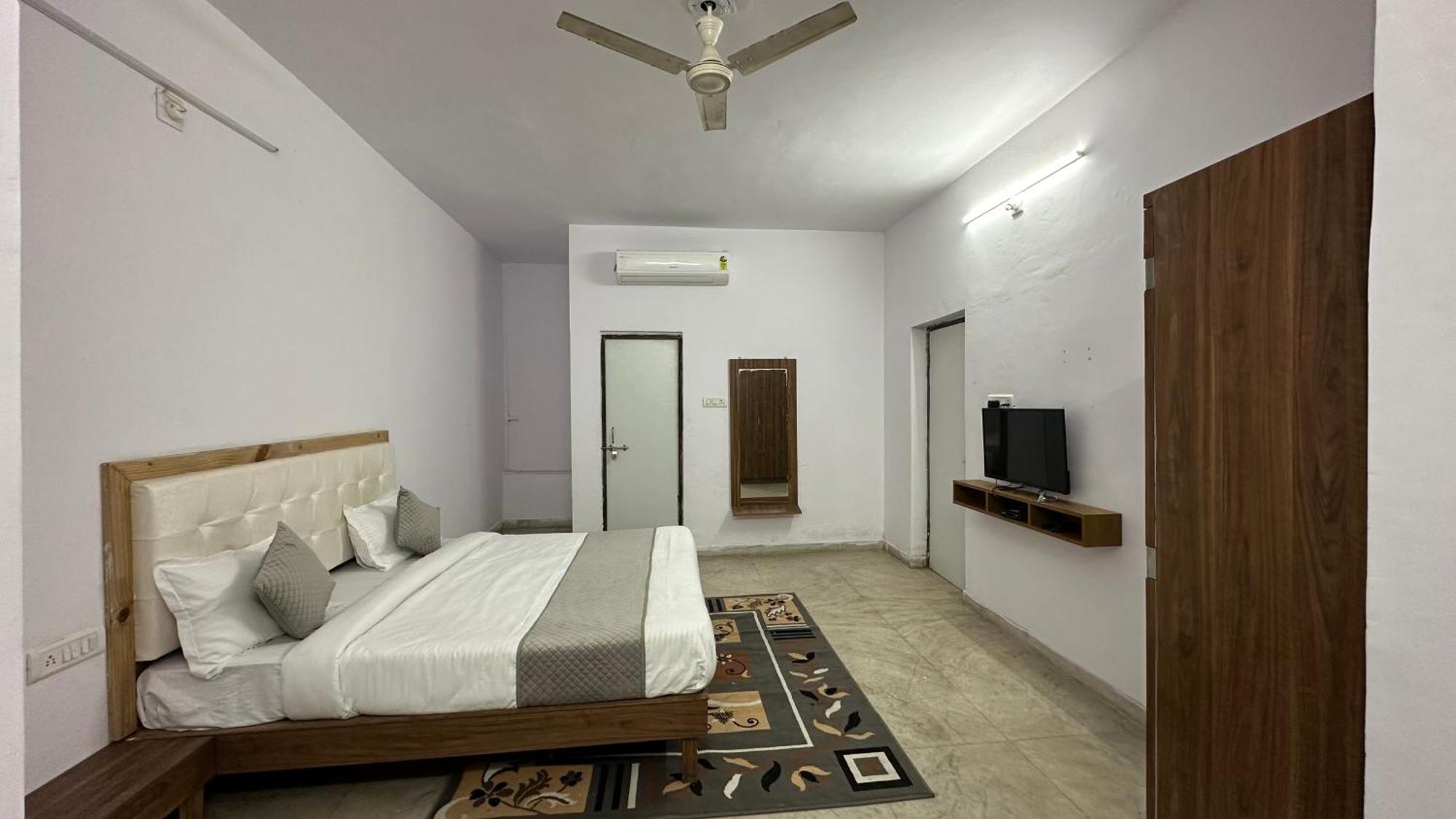 The Burj Resort Luxurious Stay Udajpur Exteriér fotografie